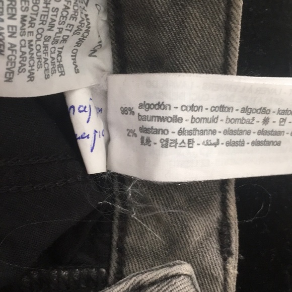 ZARA High-Rise Slim Fit Jeans - Edgy & Stylish! - Picture 12 of 16